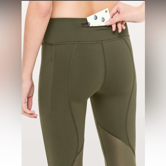 Lululemon Pace Rival Crop *Full-On Luxtreme 22" - Picture 5 of 16